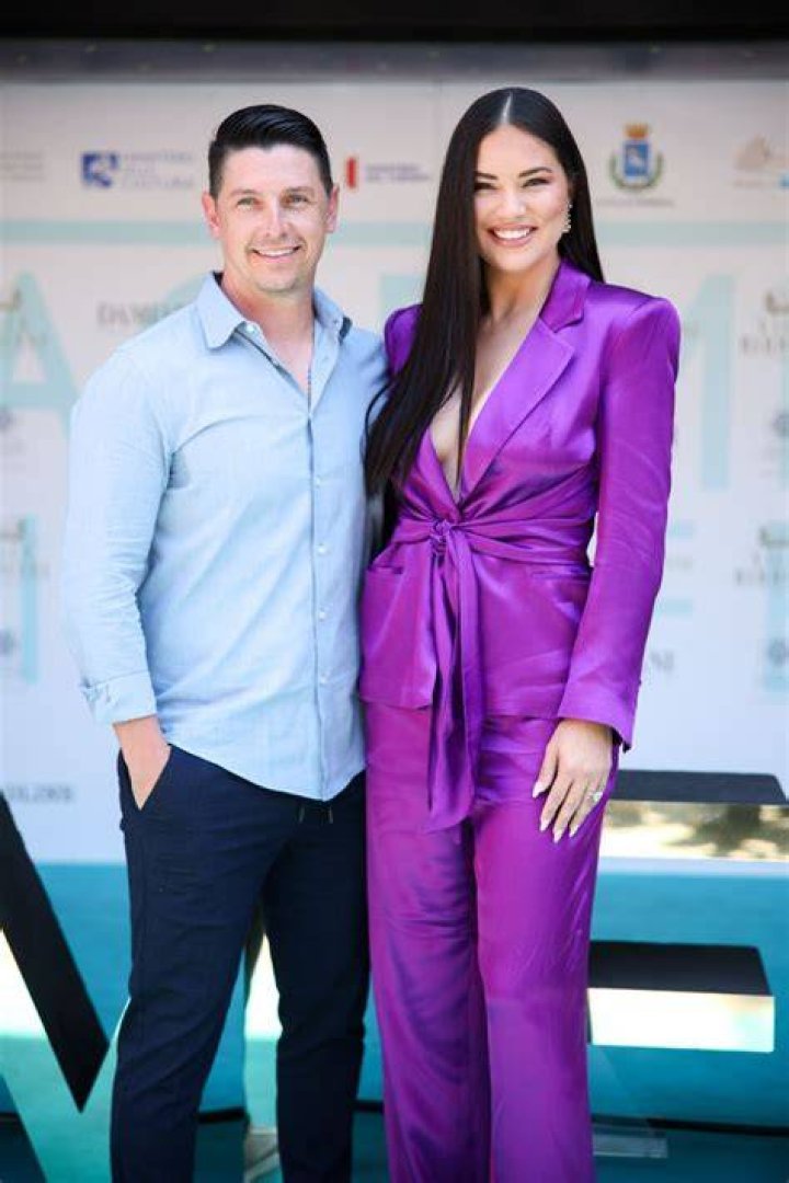 Adriana Lima Net Worth: How Much Is Adriana Lima Worth?