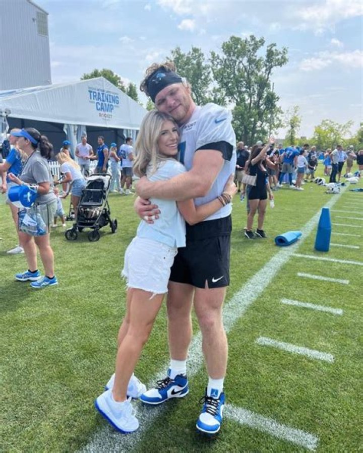 Aidan Hutchinson Girlfriend: Is Aidan dating Alivia Rose?