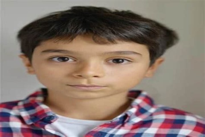 Alexander Molony Bio, Parents, Girlfriend, Siblings, Net Worth
