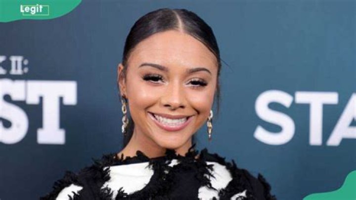 Alix Lapri Net Worth, Age, Height
