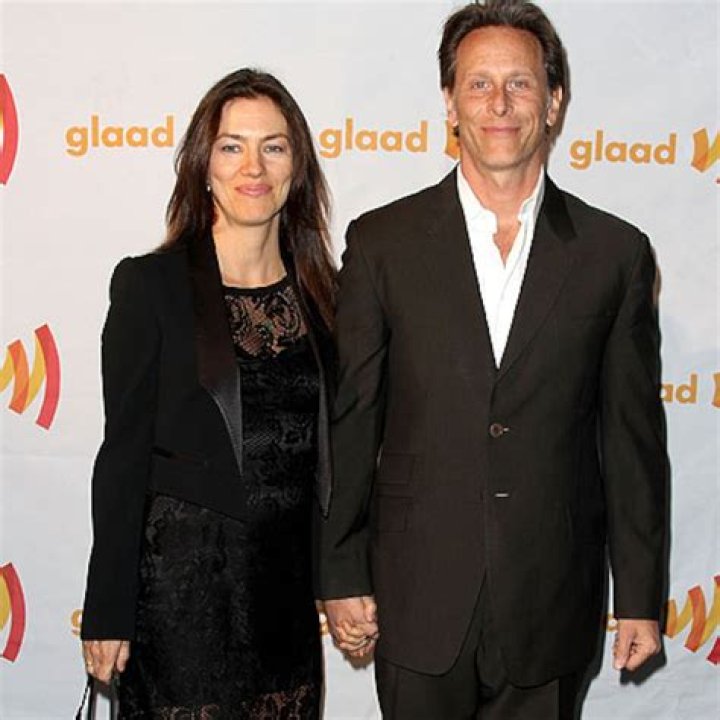 All You Need To Know About Steven Weber’s Ex-wife Finn Carter