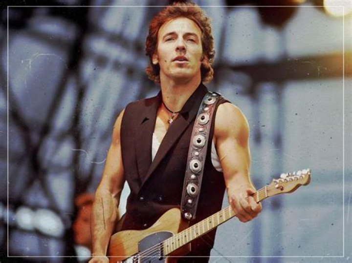 All You Should Know About Bruce Springsteen: American Singer