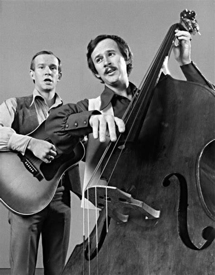 All You Should Know About Tom Smothers: Renowned Comedian and Musician