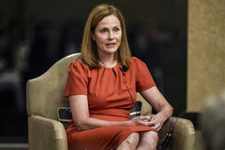 Amy Coney Barrett Bio, Age, Height, Career, Husband, Children, Net Worth