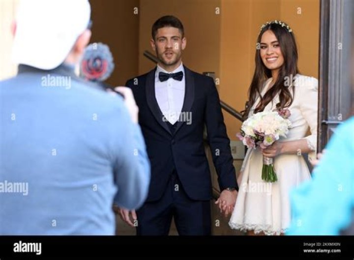 Andrej Kramarić wife: Who is Mia Ćurković?