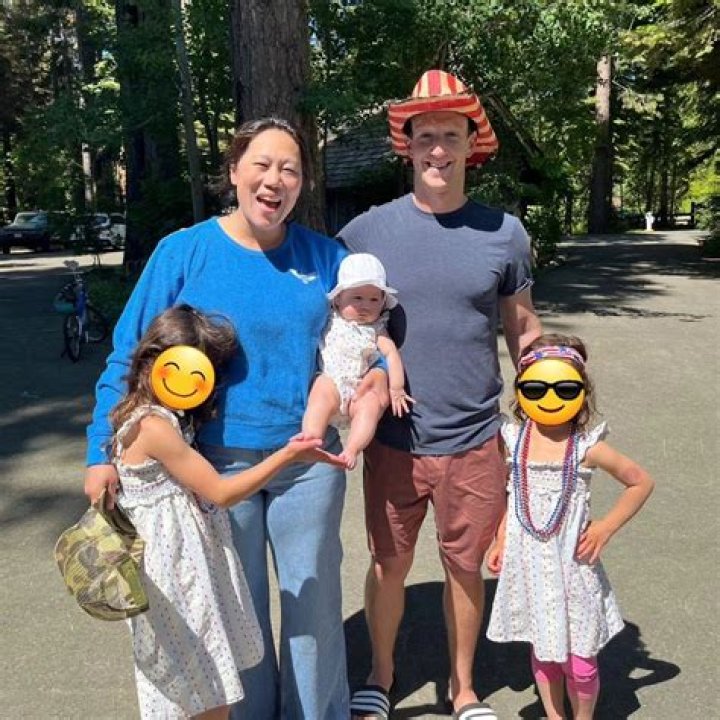 Andrew Lessman Bio, Wiki, Age, Family, Wife, Children, Net Worth, Vitamins, HSN, Products and Turmeric.