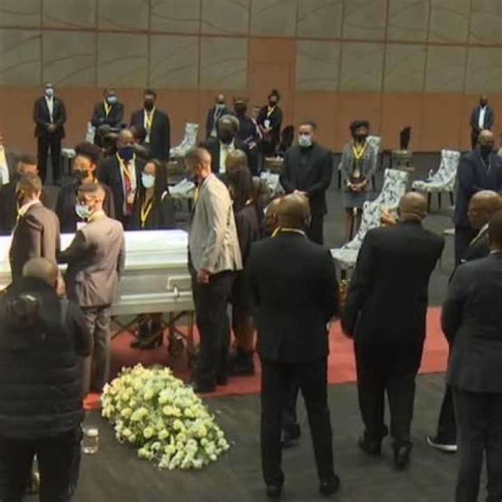 “Anele Was Not Suicidal Nor Did She Commit Suicide” – Father Of AKA’s Fiancée Says At Her Funeral Service