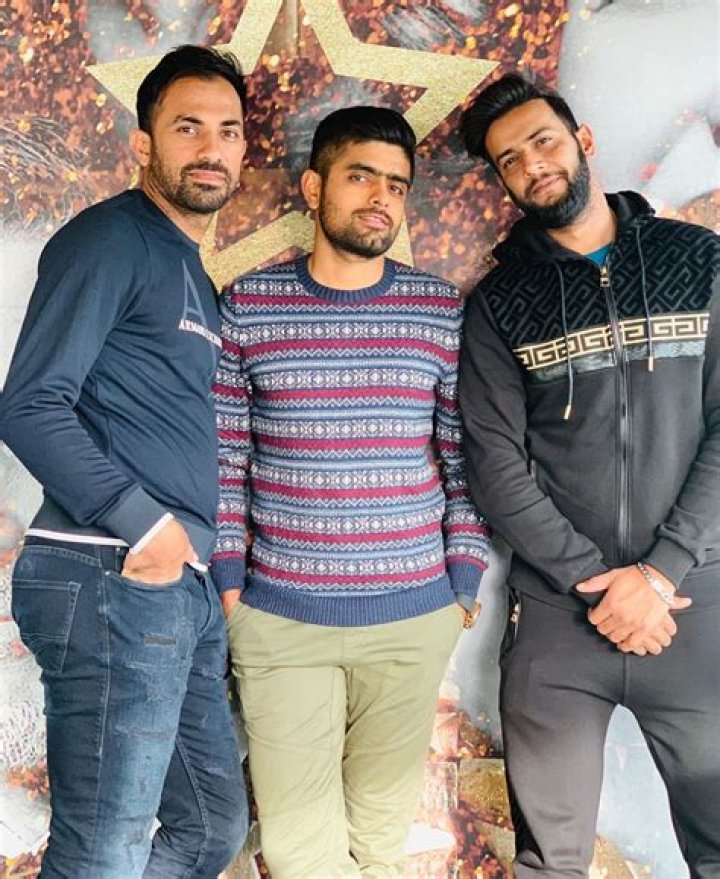 Babar Azam Bio, Age, Height, Career, Net Worth, Family