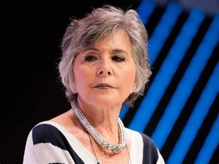 Barbara Boxer Age, Height, Weight
