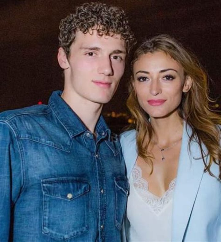 Benjamin Pavard Bio, Age, Height, Girlfriend, Parents, Children, Net Worth