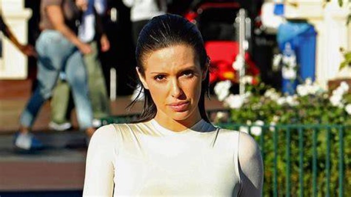 Bianca Censori Bio, Parents, Husband, Children, Siblings