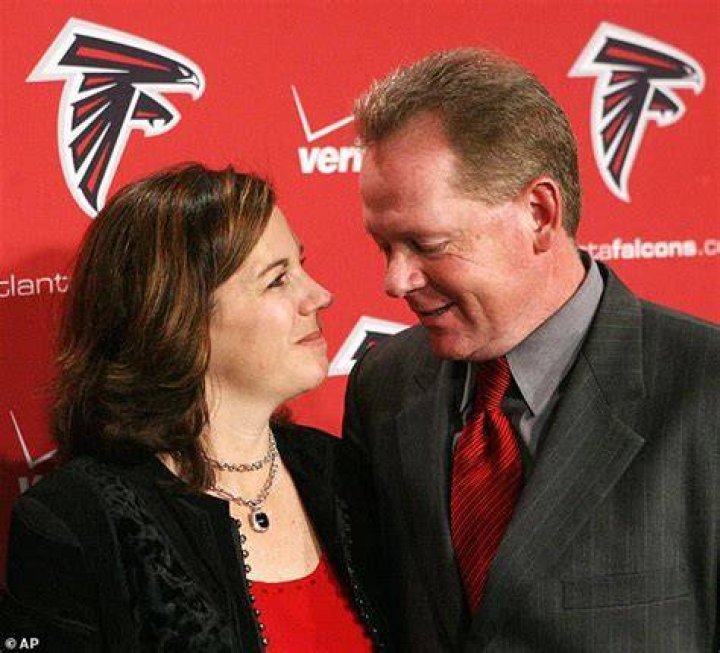 Bobby Petrino Partner: Who Is Becky Petrino?