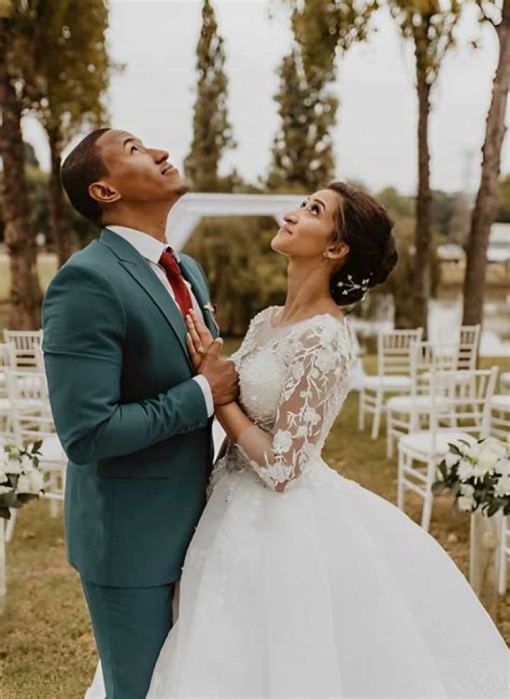 Bohang Moeko Finally Gets Married (Photos)