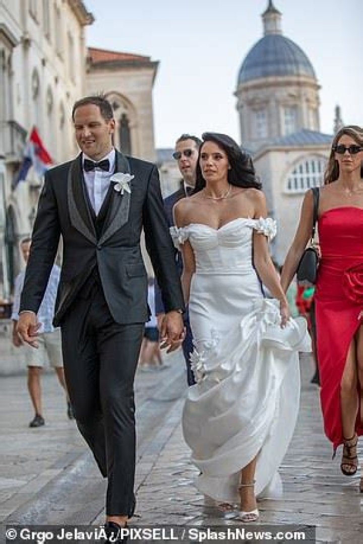 Bojan Bogdanovic Girlfriend: Meet Zrinka Šahuric
