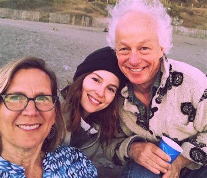 Bridgit Mendler Parents: Meet Sandra And Charles Mendler