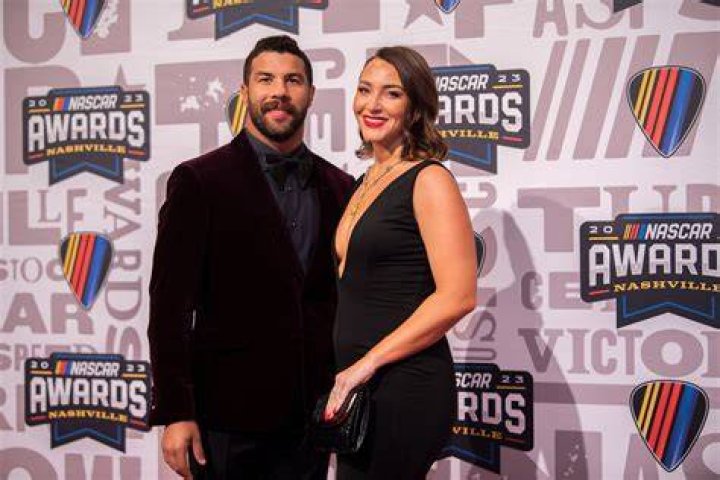 Bubba Wallace Wife: Meet Amanda Wallace