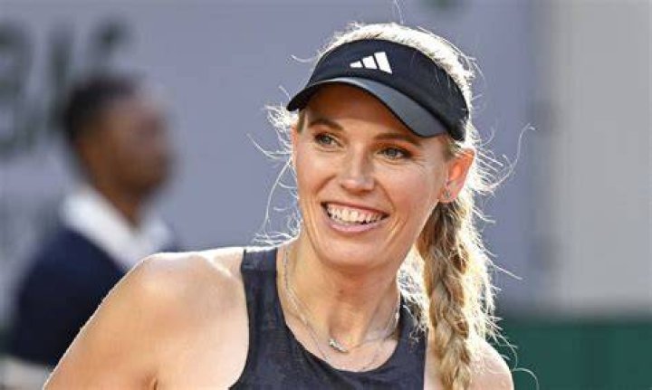Caroline Wozniacki Height: How Tall Is Caroline Wozniacki?