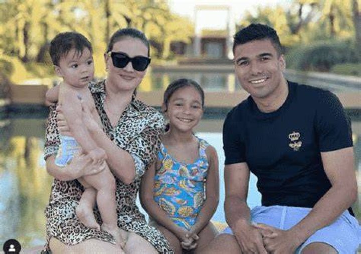 Casemiro Bio, Age, Net Worth, Wife, Children, Parents