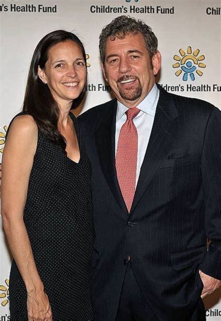 Charles Dolan Biography, Age, Wife, Son, Net Worth, Cablevision