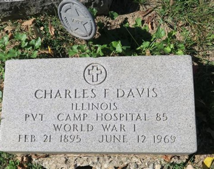 Charles Franklin Davis Age, Wiki, Biography, Parents, Family, Body Measurement, Salary, Net Worth