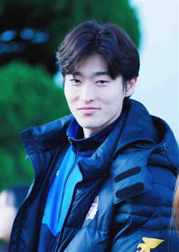 Cho Gue-sung Bio, Age, Wife, Parents, Children, Net Worth