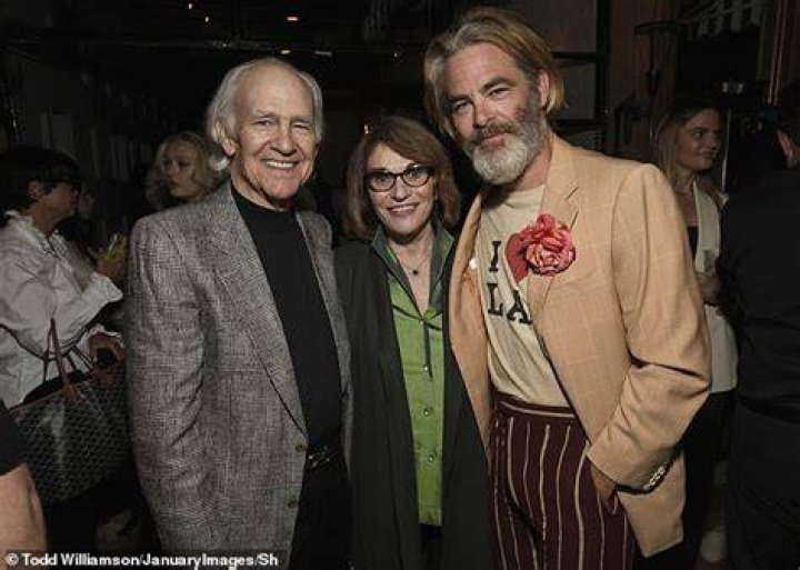 Chris Pine Parents: Meet Robert and Gwynne