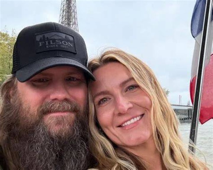Chris Stapleton Wife: Who Is Chris Stapleton Wife?