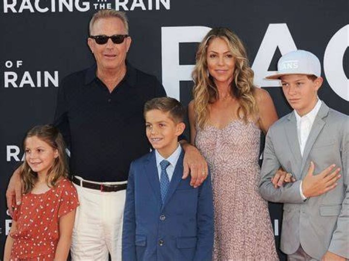 Christine Baumgartner Bio, Parents, Husband, Children, Siblings, Net Worth