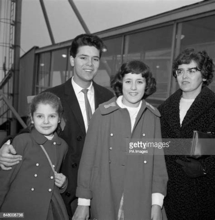 Cliff Richard Sisters: Meet Jacqueline, Donella, And Joan