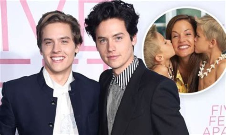 Cole Sprouse Siblings: Meet Dylan Sprouse
