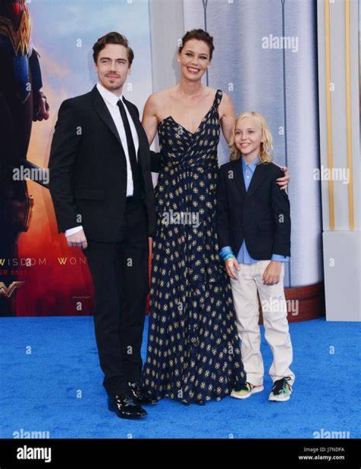 Connie Nielsen Children: Does Connie Nielsen have a daughter?