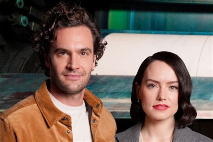 Daisy Ridley Husband: Meet Tom Bateman