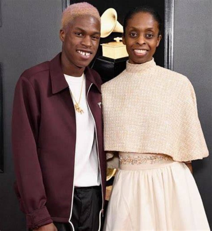 Daniel Caesar Age, Height, Bio, Parents, Wife, Net Worth