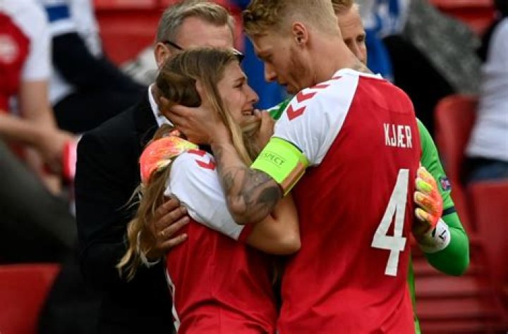 Danish Player, Simon Kjaer Hailed For Consoling Christian Eriksen’s Wife As Eriksen Collapsed During A Match
