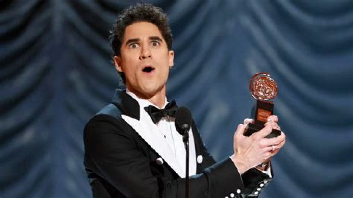 Darren Criss Net Worth: How rich is Darren Criss?