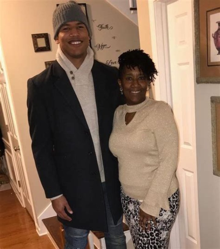Darren Waller Age, Bio, Parents, Career, Net Worth, Wife