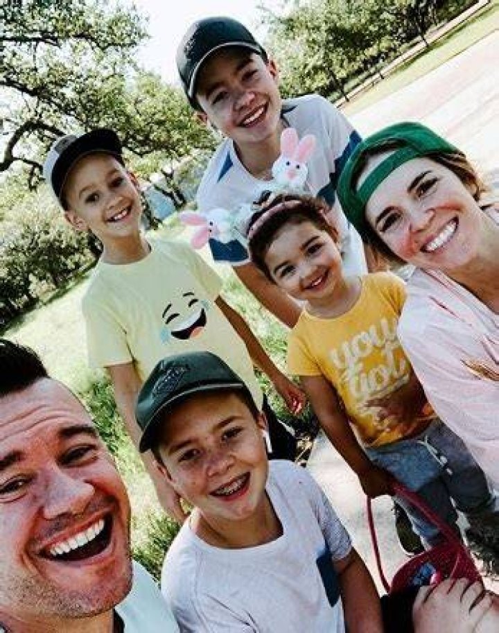 Dave Hollis Children: Meet Sawyer, Ford, Jackson, and Noah