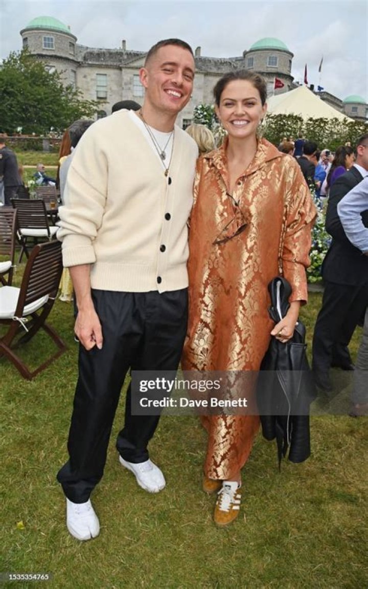 Dermot Kennedy Girlfriend: Who Is Dermot Kennedy Girlfriend?