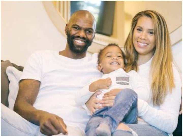 Dewayne Dedmon Age, Height, Bio, Parents, Net worth, Wife