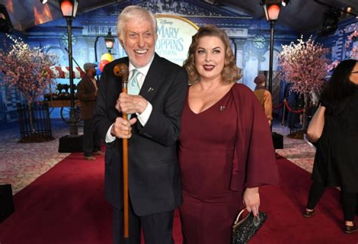 Dick Van Dyke Wife: Who Is Dick Van Dyke Wife?