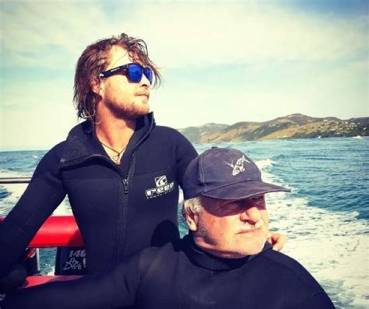 Dickie Chivell Bio, Wiki, Age, Parents, Wife, Shark Week and Net Worth