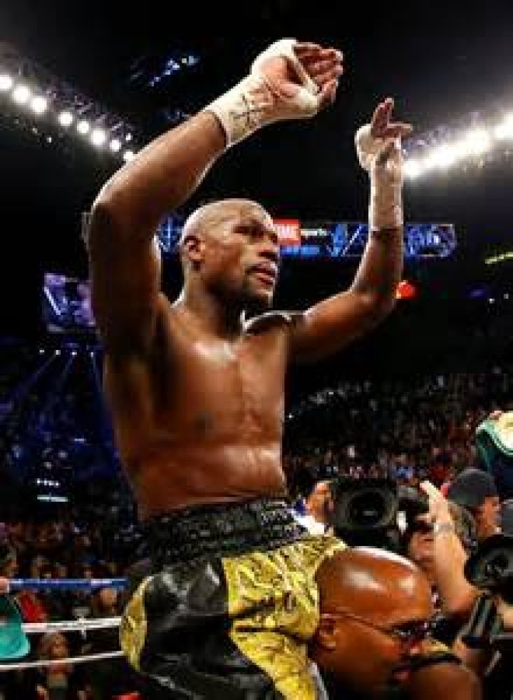 Discover Some of Floyd Mayweather Notable Fights