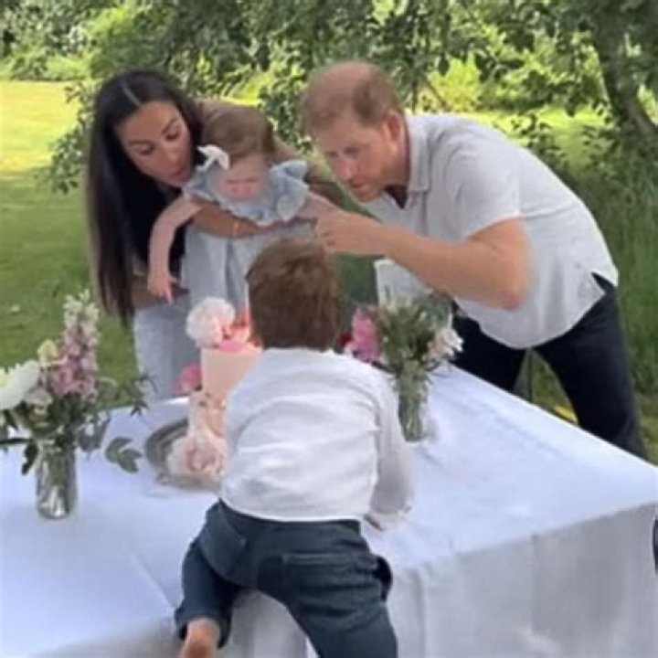 Do You Remember The Man Behind The Song “Sweet Mother”? See Recent Photos Of His Wife And Children