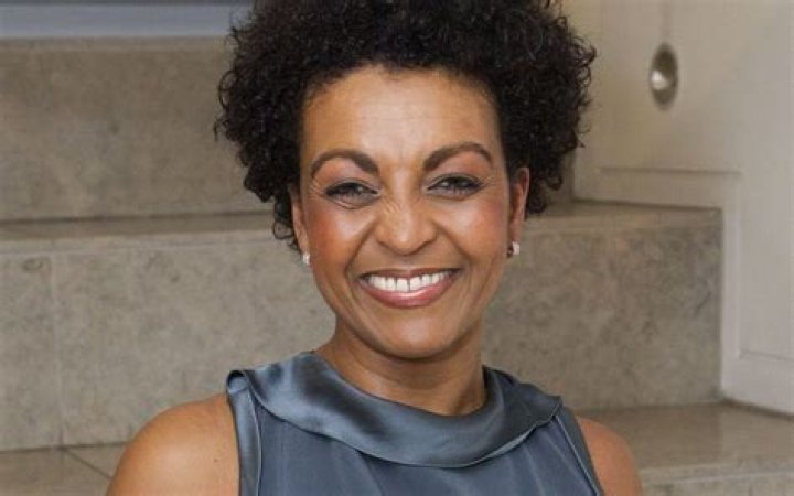 Does Adjoa Andoh Have Children?