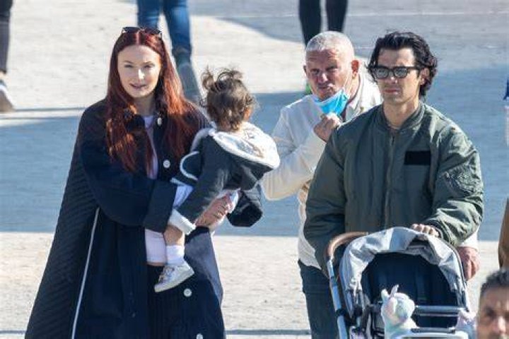 Does Alex Turner have children?