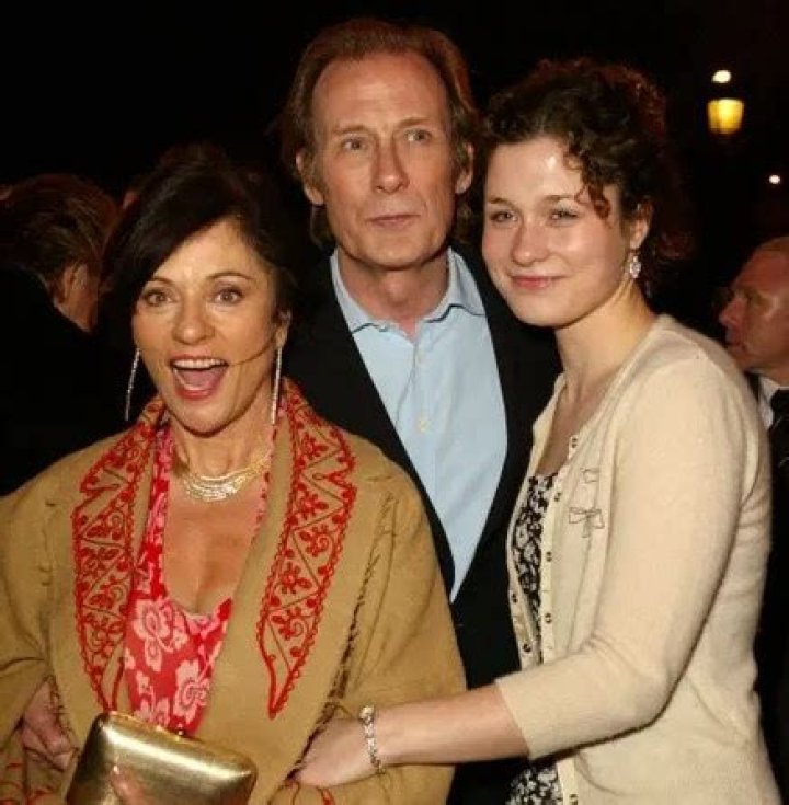 Does Bill Nighy have children?