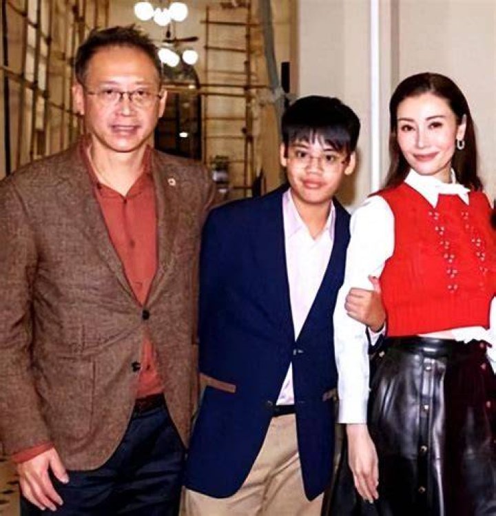 Does Michelle Reis Have Children?