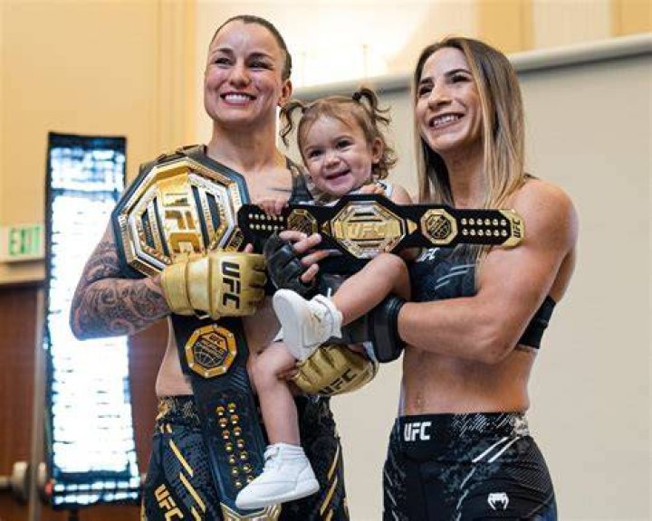Does Raquel Pennington have siblings?