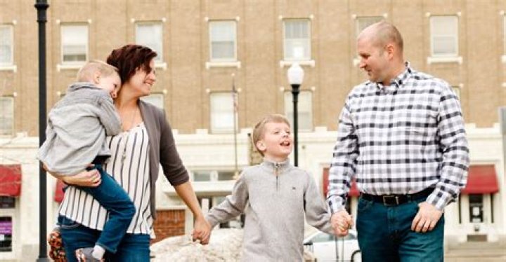 Doug Larsen Parents: Meet Carleen And John Larsen