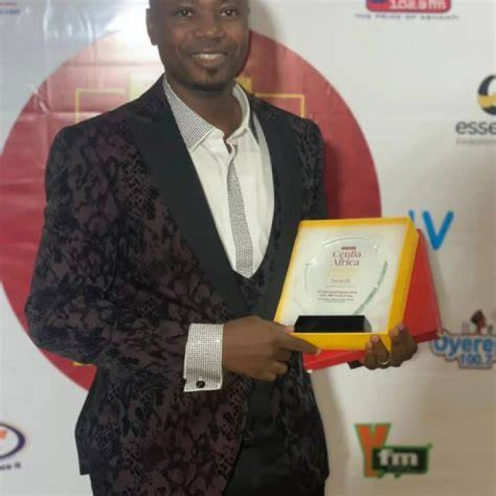 Dr. Emmanuel Boakye Ntim Wins Travel and Tourism Award At CenBA Africa Business Excellence Awards